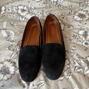 Vionic Willa Classic Black Slip-On Loafers